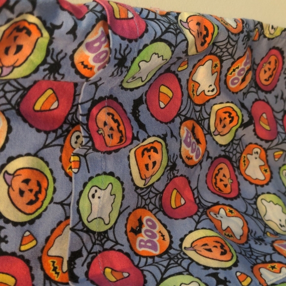 Dickies 100% Cotton Cute Halloween Print Short Sleeve Scrub Top - Picture 7 of 10